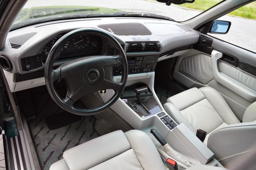 Торпедо Alpina B10 3.0 Allrad Touring (E36) 1993 года  (фото 7 из 13)
